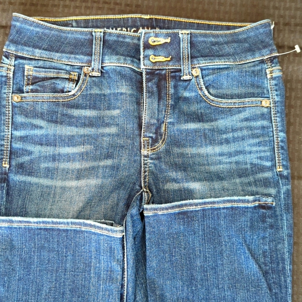 Women's American Eagle size 2 Jeans